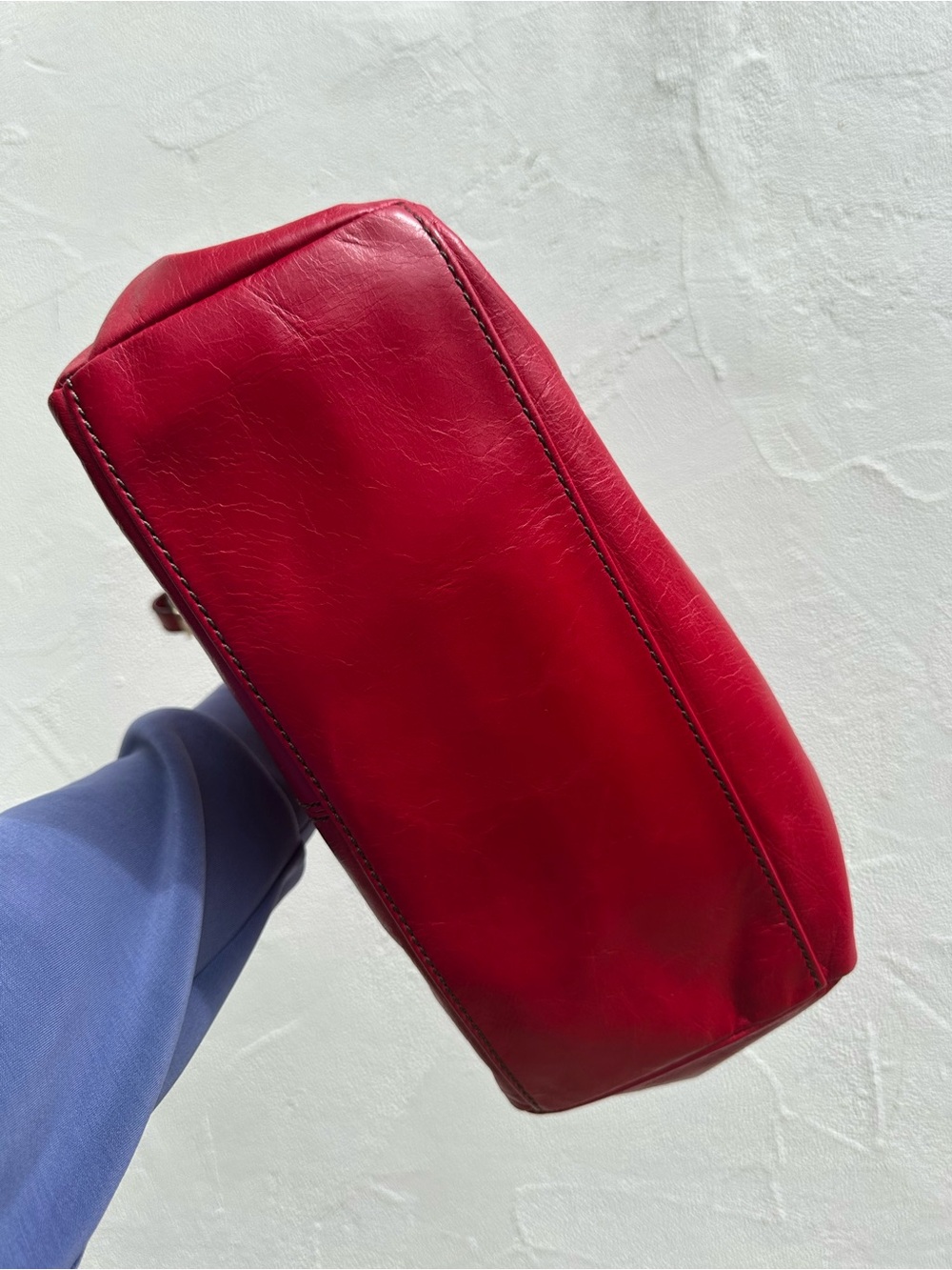HOBO Sheila Medium Satchel Red Leather Hibiscus Tote Handbag - Picture 7 of 11